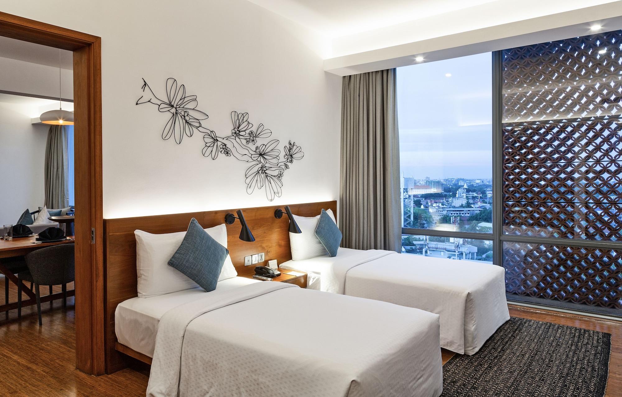 Jetwing Seven 5* Colombo