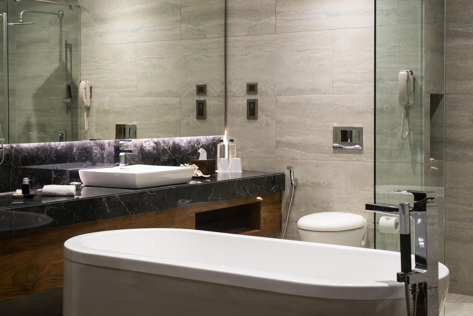 Hotel Jetwing Seven 5*